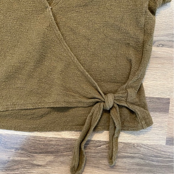 Madewell Green Side Tie T Shirt - Picture 3 of 6